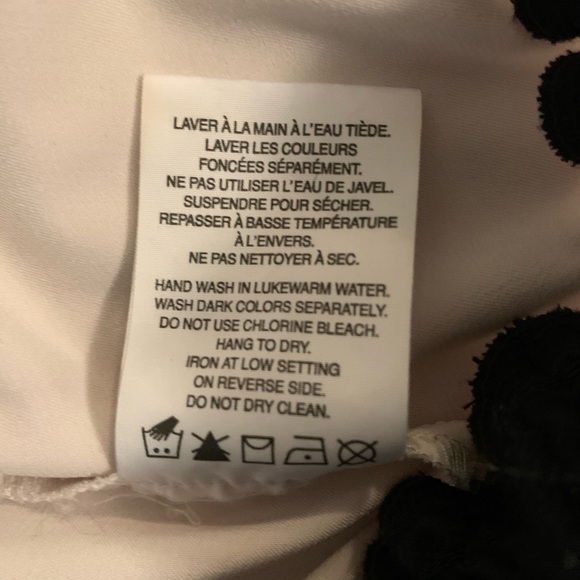 Tri coloured Smart Set halter style sleeveless top - Picture 7 of 8